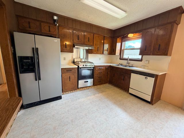 28 Emerald Circle, North Little Rock, AR 72118