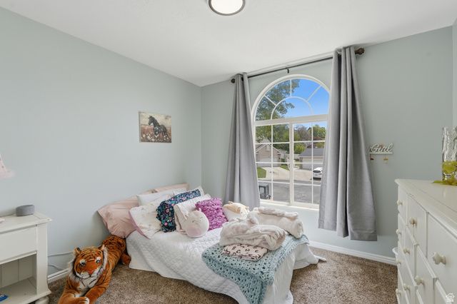 581 E COMPASS CIR, North Salt Lake, UT 84054