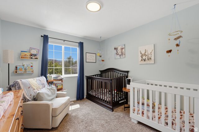 581 E COMPASS CIR, North Salt Lake, UT 84054