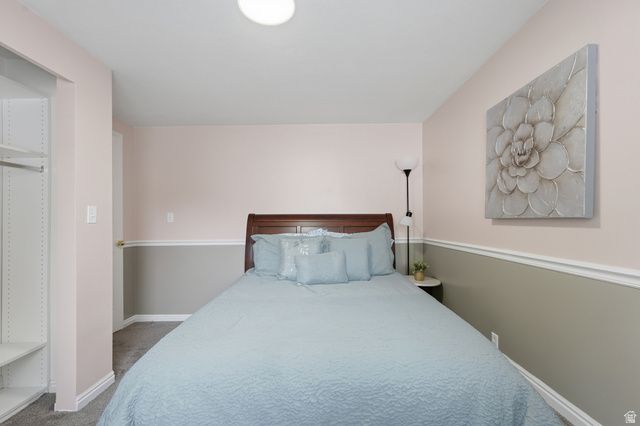581 E COMPASS CIR, North Salt Lake, UT 84054