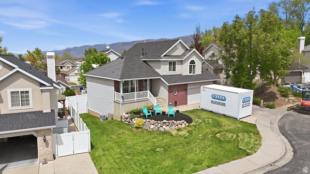 581 E COMPASS CIR, North Salt Lake, UT 84054