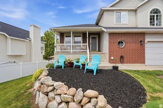 581 E COMPASS CIR, North Salt Lake, UT 84054