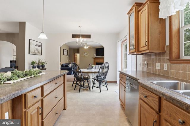 351 KUNKLE MILL RD, Dover, PA 17315