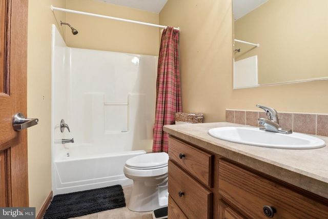 351 KUNKLE MILL RD, Dover, PA 17315
