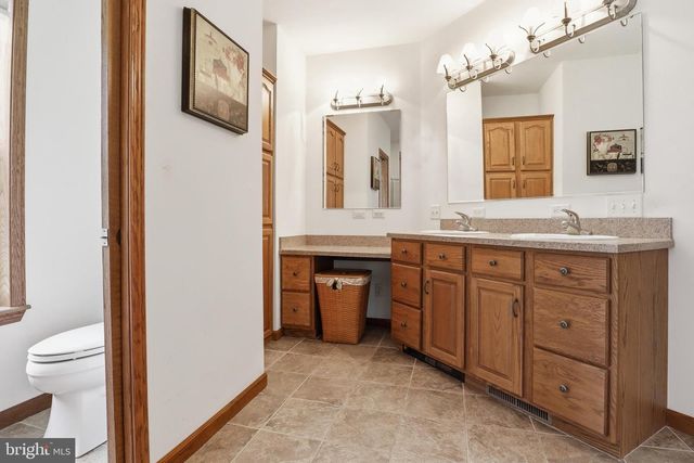 351 KUNKLE MILL RD, Dover, PA 17315