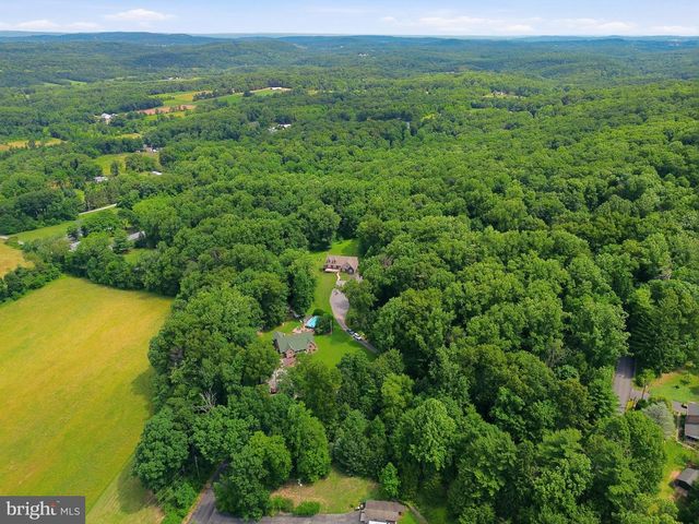 351 KUNKLE MILL RD, Dover, PA 17315