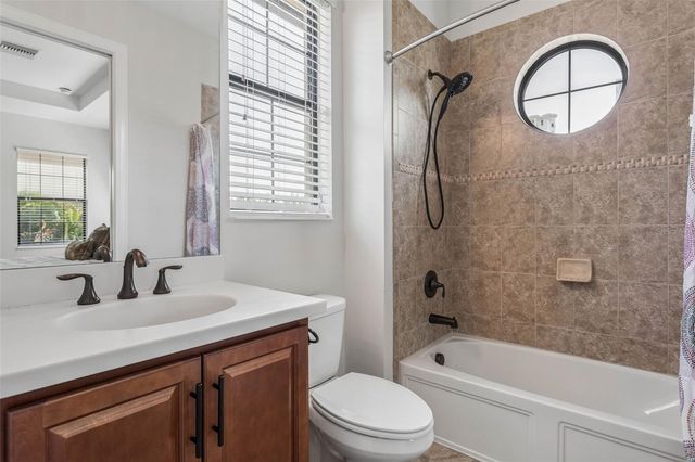 6149 YEATS MANOR DRIVE, Tampa, FL 33616