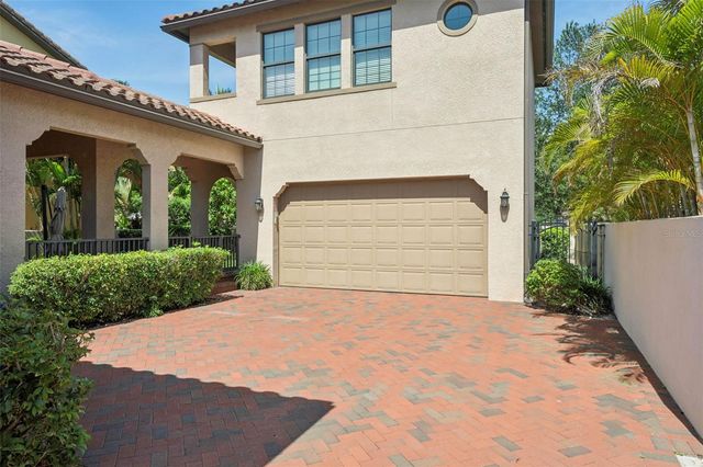 6149 YEATS MANOR DRIVE, Tampa, FL 33616