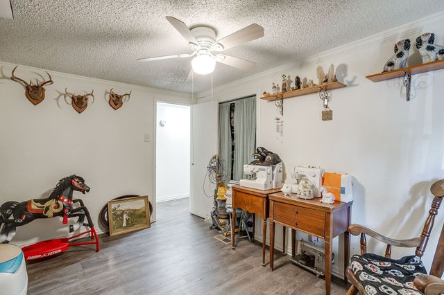 1316 Wood Drive, Mansfield, TX 76063