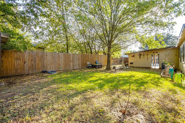 1316 Wood Drive, Mansfield, TX 76063