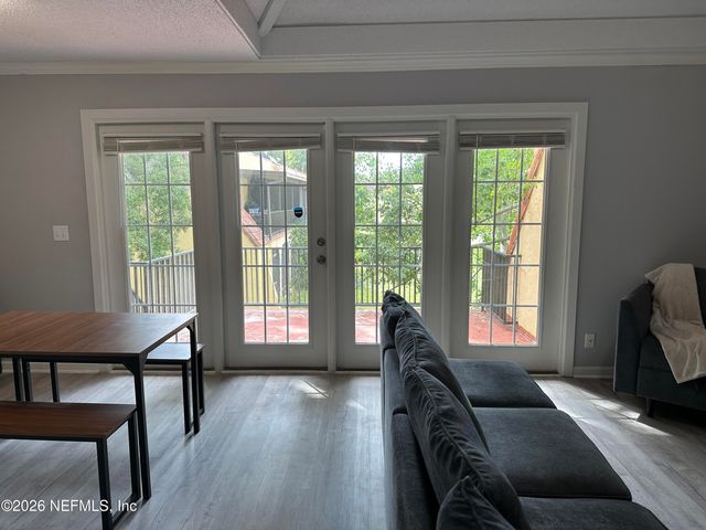 3878 LA MIRADA Drive N 8, Jacksonville, FL 32217