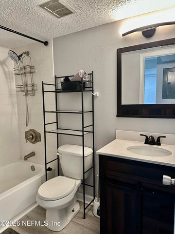 3878 LA MIRADA Drive N 8, Jacksonville, FL 32217