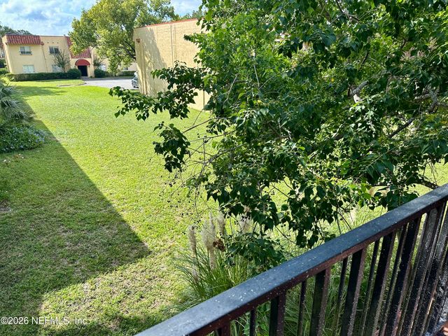 3878 LA MIRADA Drive N 8, Jacksonville, FL 32217