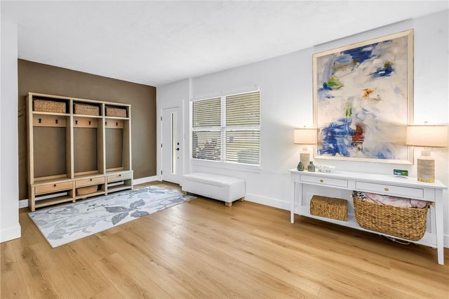 7400 19TH AVENUE N, St Petersburg, FL 33710