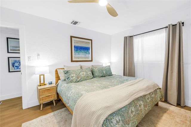 7400 19TH AVENUE N, St Petersburg, FL 33710