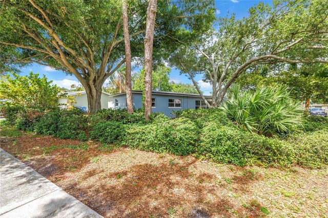 7400 19TH AVENUE N, St Petersburg, FL 33710