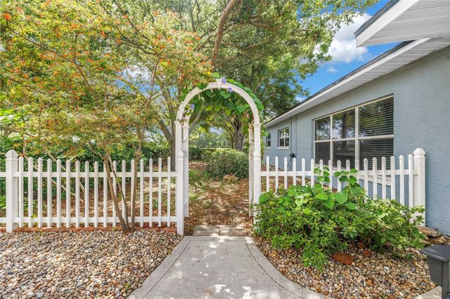 7400 19TH AVENUE N, St Petersburg, FL 33710
