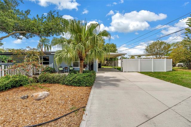 7400 19TH AVENUE N, St Petersburg, FL 33710