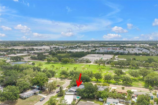 7400 19TH AVENUE N, St Petersburg, FL 33710