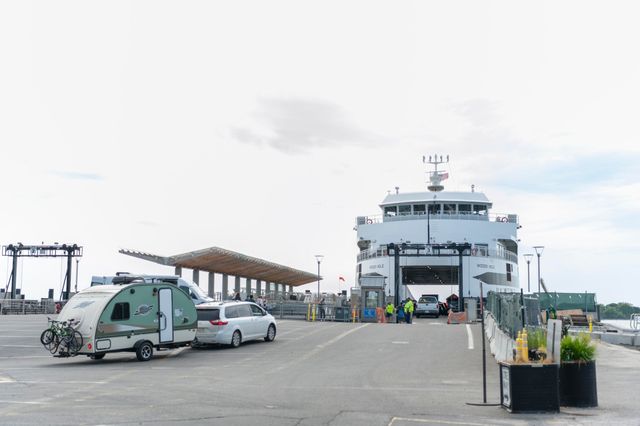 15 Bowditch Road, Falmouth, MA 02540