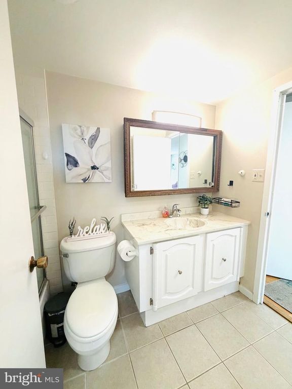 Image 5 of property listing at 5225 POOKS HILL RD #615S, Bethesda, MD 20814