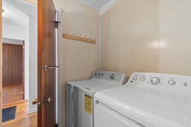 713 Richmond Avenue, Rossville, GA 30741