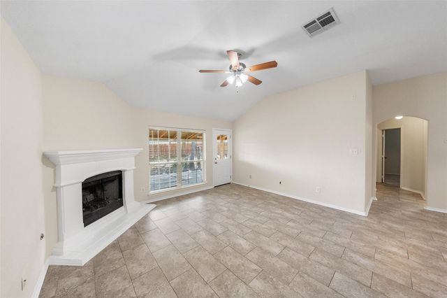 273 Mesa View, Montgomery, TX 77316