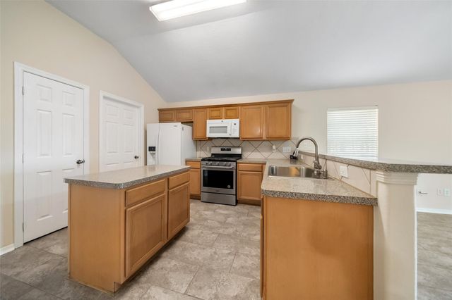 273 Mesa View, Montgomery, TX 77316