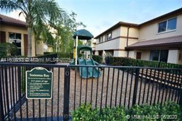 3556 Oleander Ter 3556, Riviera Beach, FL 33404