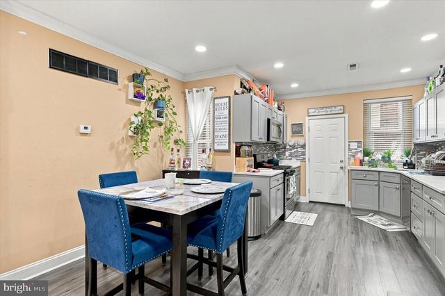 1525 S PATTON ST, Philadelphia, PA 19146