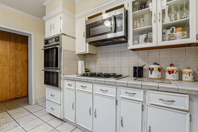 2508 MOUNTAIN Avenue, El Paso, TX 79930