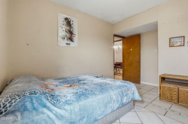 2508 MOUNTAIN Avenue, El Paso, TX 79930