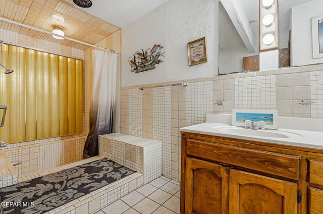 2508 MOUNTAIN Avenue, El Paso, TX 79930