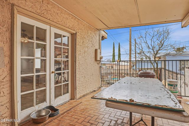 2508 MOUNTAIN Avenue, El Paso, TX 79930