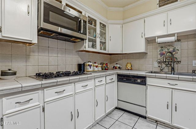 2508 MOUNTAIN Avenue, El Paso, TX 79930