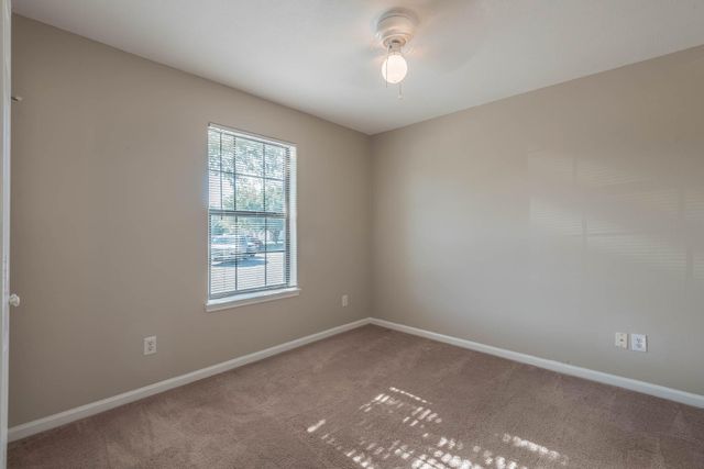 10233 Azalea Vlg Village, Houston, TX 77088