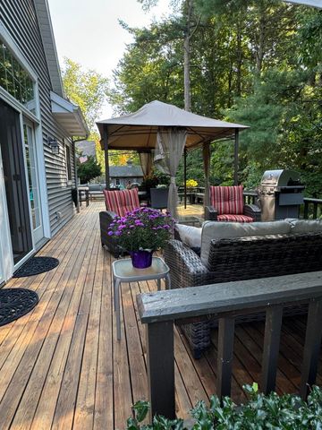 17226 South Street, Park Twp, MI 49424