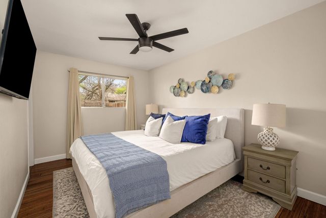 6107 Harwin LN, Austin, TX 78745