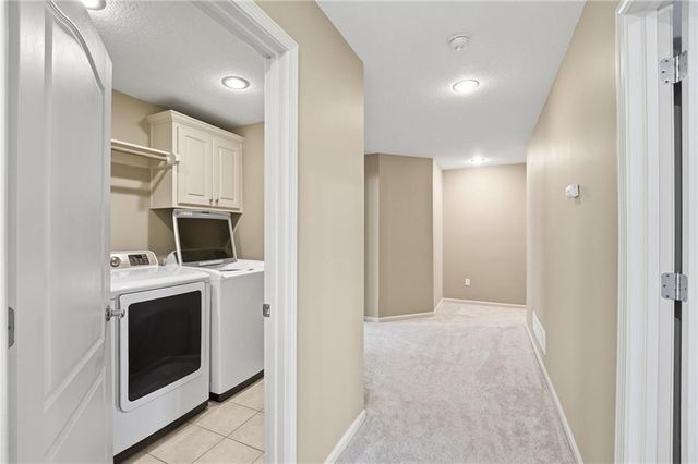 5201 W 164th Street, Overland Park, KS 66085