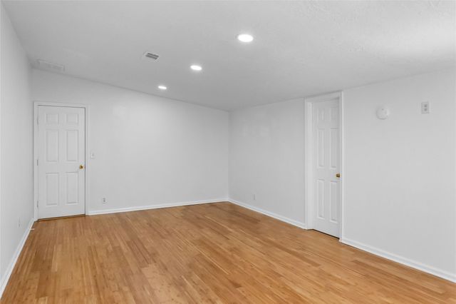 241 County Road 3314, Cleveland, TX 77327