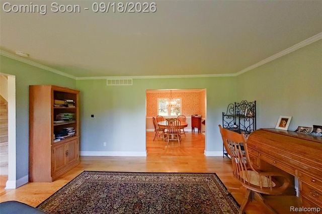 2427 Karen Drive, Howell, MI 48855