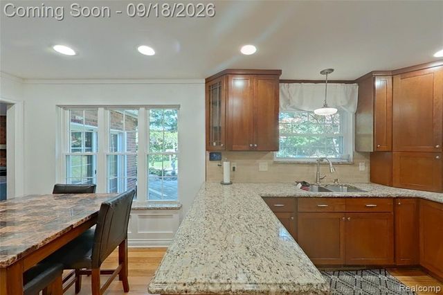 2427 Karen Drive, Howell, MI 48855