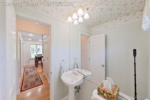 2427 Karen Drive, Howell, MI 48855