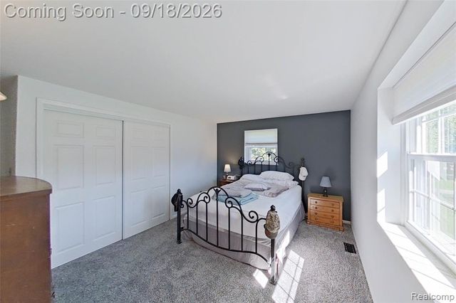 2427 Karen Drive, Howell, MI 48855