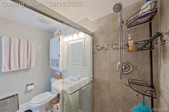2427 Karen Drive, Howell, MI 48855