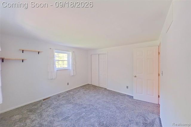 2427 Karen Drive, Howell, MI 48855