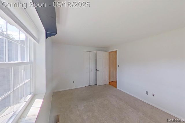 2427 Karen Drive, Howell, MI 48855