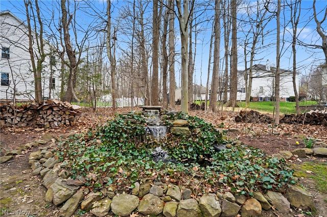 9498 Andrew Drive, Twinsburg, OH 44087