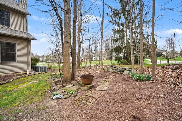 9498 Andrew Drive, Twinsburg, OH 44087