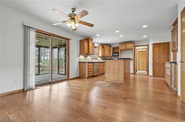 9498 Andrew Drive, Twinsburg, OH 44087